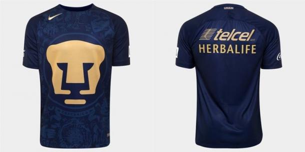 Playera pumas biblioteca central sale